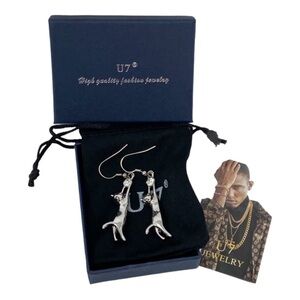 U7 Platinum Plated Drop Cat Earrings